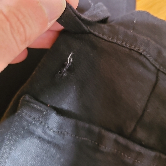 Frame Size 24 Le Skinny de Jeanne Flounce Raw Hem Jeans in Film Noir - Picture 10 of 10